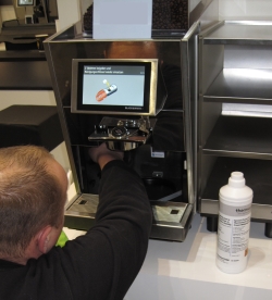 Montage und Inbetriebnahme Thermoplan Kaffeemaschine